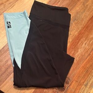Tangerine Leggings in Black and Sky Blue